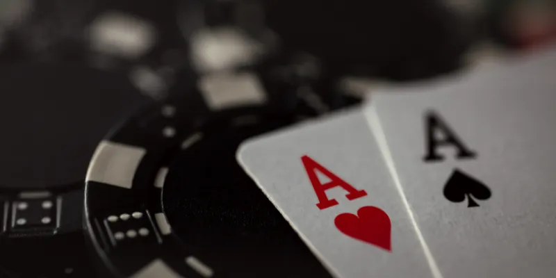 Baccarat trực tuyến trải nghiệm tiện lợi và hấp dẫn